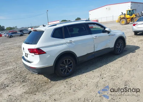 2024 Volkswagen Tiguan 2.0T Se/2.0T Wolfsburg Edition из США, поврежденный, VIN 3VV2B7AX4RM042612